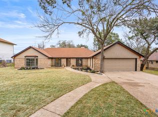 817 Trail Crest Dr, Harker Heights, TX 76548