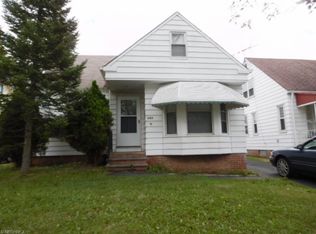 5183 Cato St, Maple Heights, OH 44137