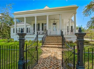 530 S America St, Covington, LA 70433