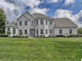70 Emlyn Ln, Mechanicsburg, PA 17055
