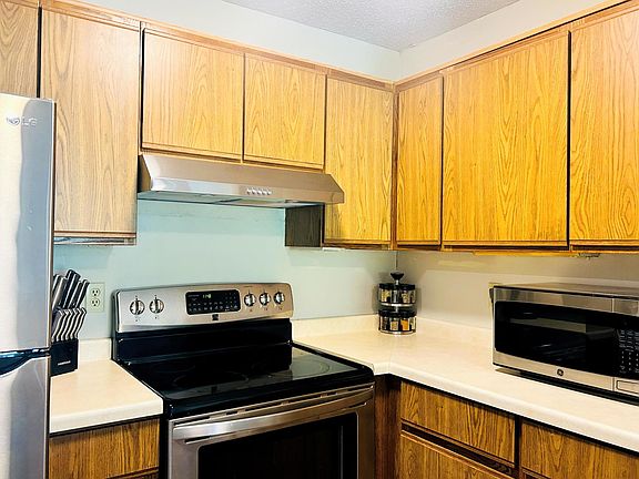 4th image of 7675 142nd St W #215