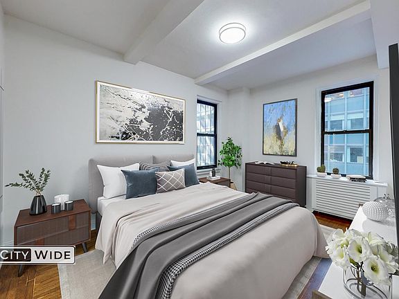 2nd image of 140 E 46th St APT 4M