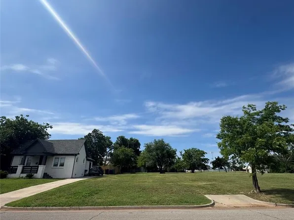 1724 NW 29th St Lot 275-277-279, Oklahoma City, OK 73106