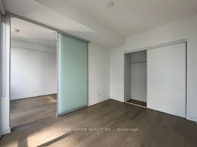 28 Wellesley St E #2905 — Photo 8