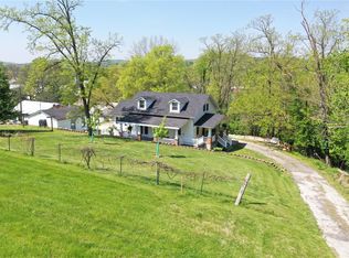 118 E 8th St, Hermann, MO 65041