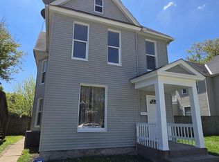 2141 W 4th St, Davenport, IA