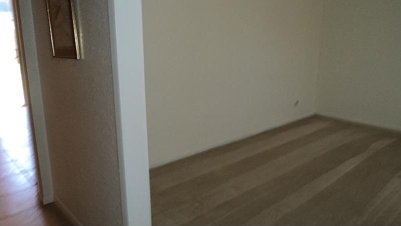 2nd image of 142 Catalina Cir