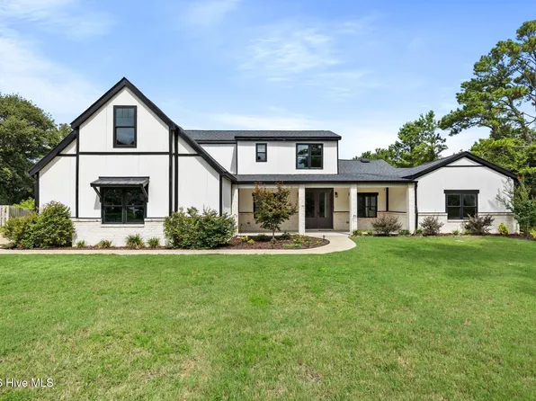 8104 Mainsail Lane, Wilmington, NC 28412