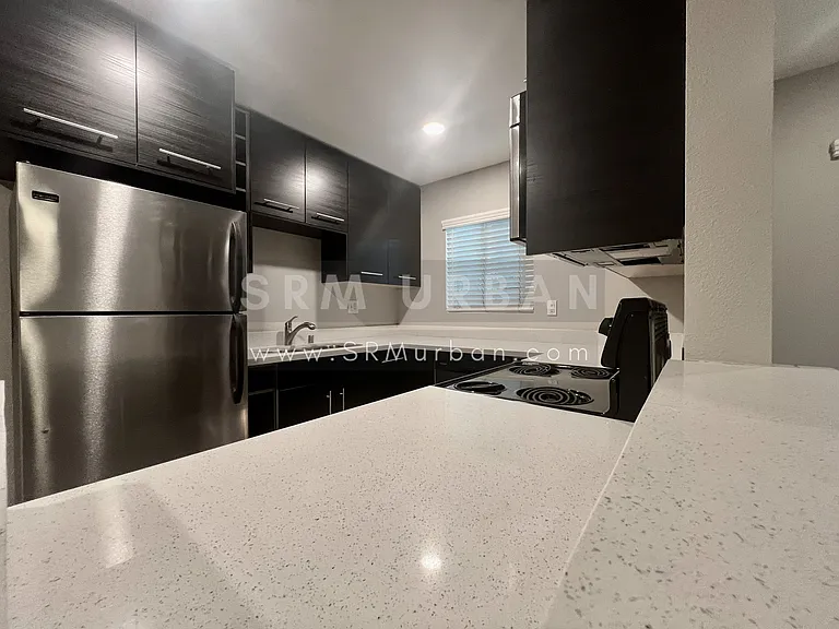 4560 Campus Ave #3 — Photo 11
