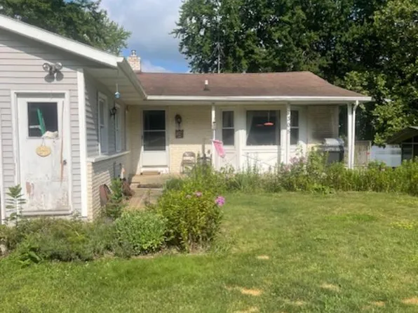 8305 Cowan Lake Dr NE, Rockford, MI 49341