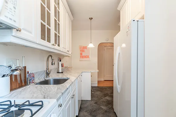 Kitchen, photo 2