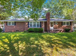 104 Lakeview Dr, York, SC 29745