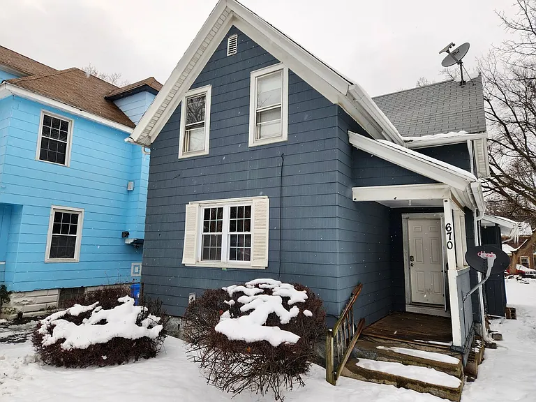 670 Garson Ave — Photo 18