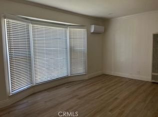 3360 Barham Blvd, Los Angeles, CA 90068