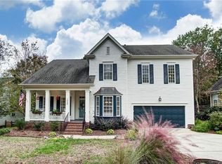 1064 Hunters Run Dr, Tega Cay, SC 29708