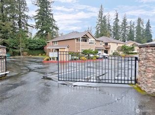 21900 SE 242nd St UNIT D2, Maple Valley, WA 98038