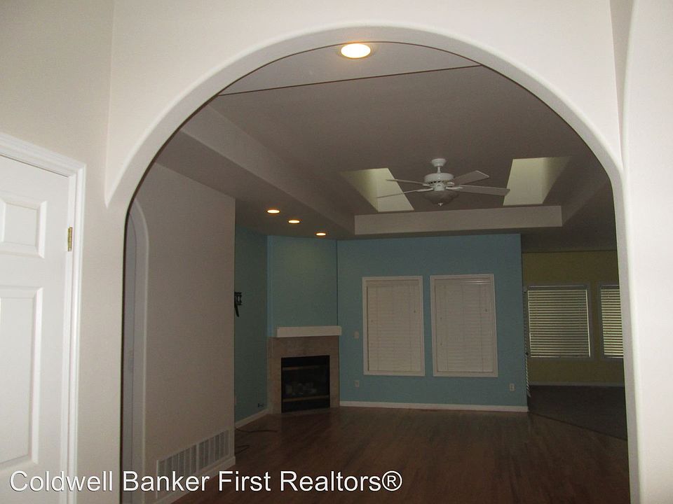 1st image of 1330 Crystal Ct