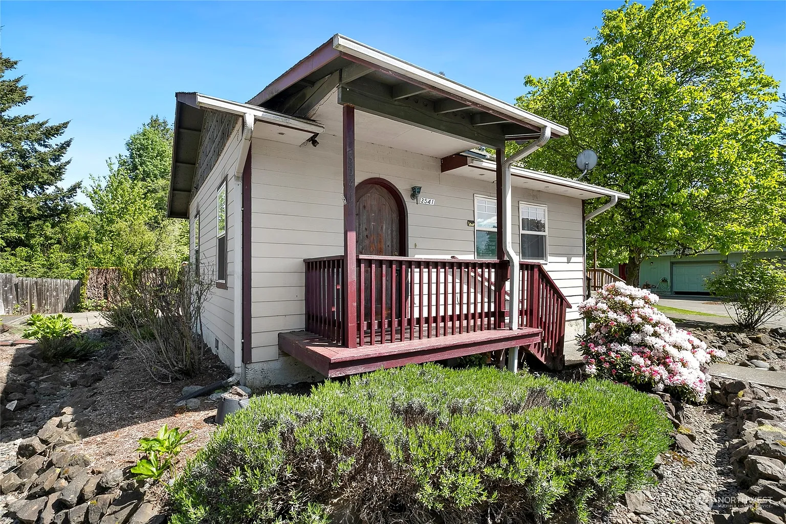 3541 17th Way SE photo 1
