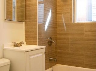 2647 N Wayne Ave, Chicago, IL 60614