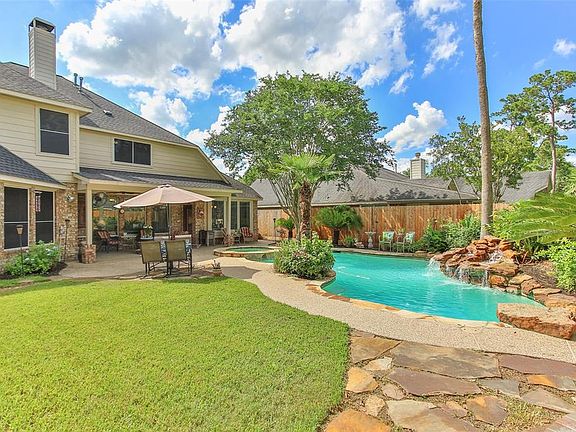 2nd image of 13718 Lawrence Trace Ct