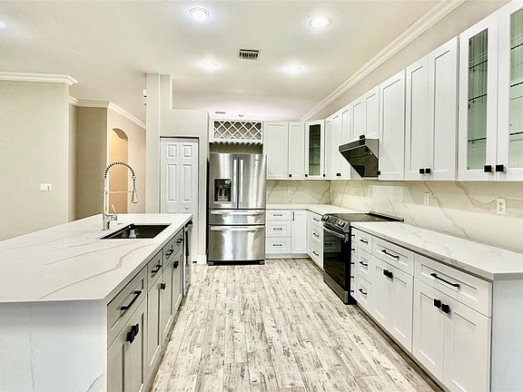4th image of 4109 W Whitewater Ave