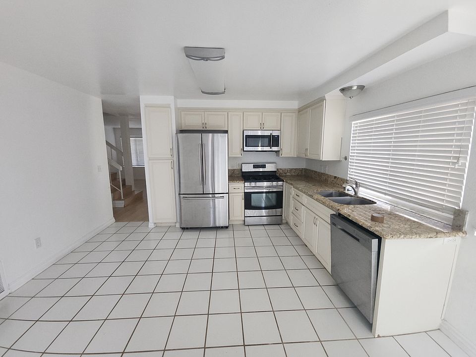 1st image of 10884 Macouba Pl