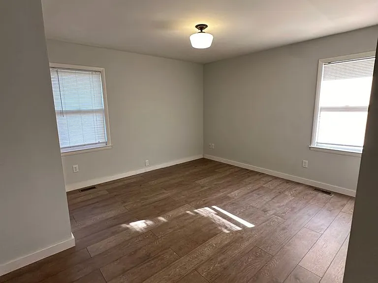 330 Covington Rd — Photo 21