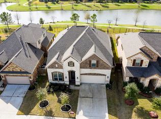 19911 Virginia Falls Ln, Cypress, TX 77433