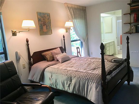 5th image of 4667 Oak Forest Dr E #7