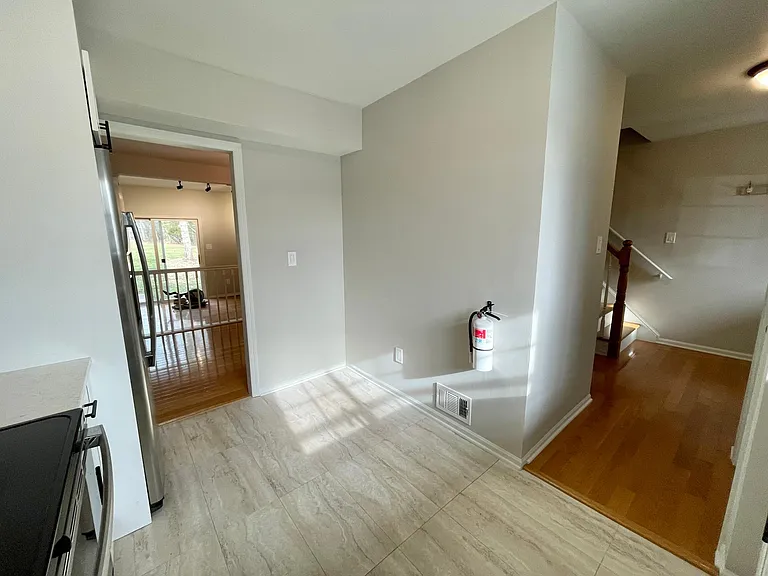 31 Chetwood Ct — Photo 7
