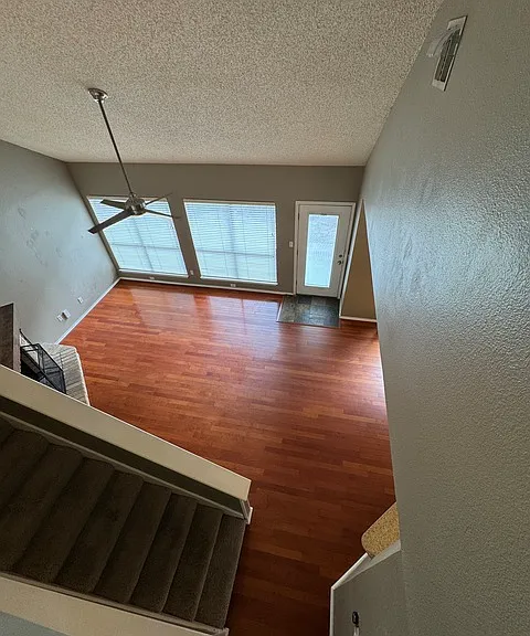 13815 Stone Hollow Dr — Photo 15