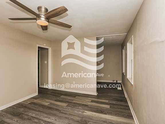 1458000_004_wm_-_living_room_13619479.jpg