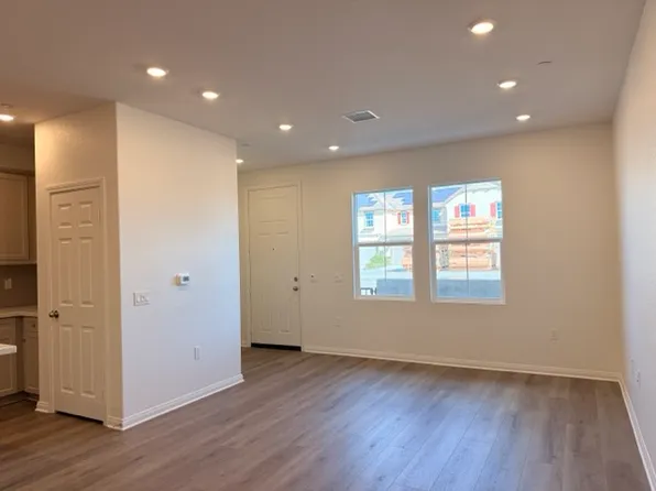 4249 E Rincon St, Ontario, CA 91761