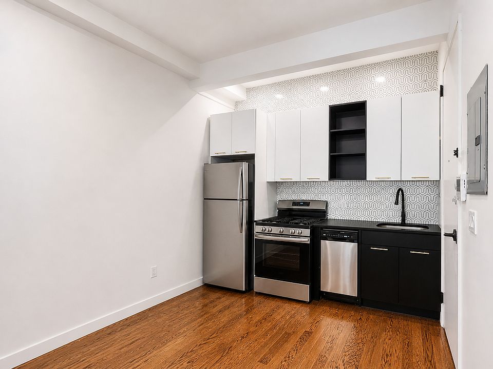 1st image of 315 Bushwick Ave #2A