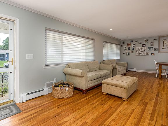 5th image of 1116 Ruby Dr