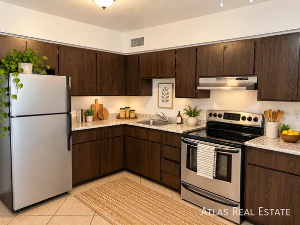 8315 N 61st Ave APT 4, Glendale, AZ 85302