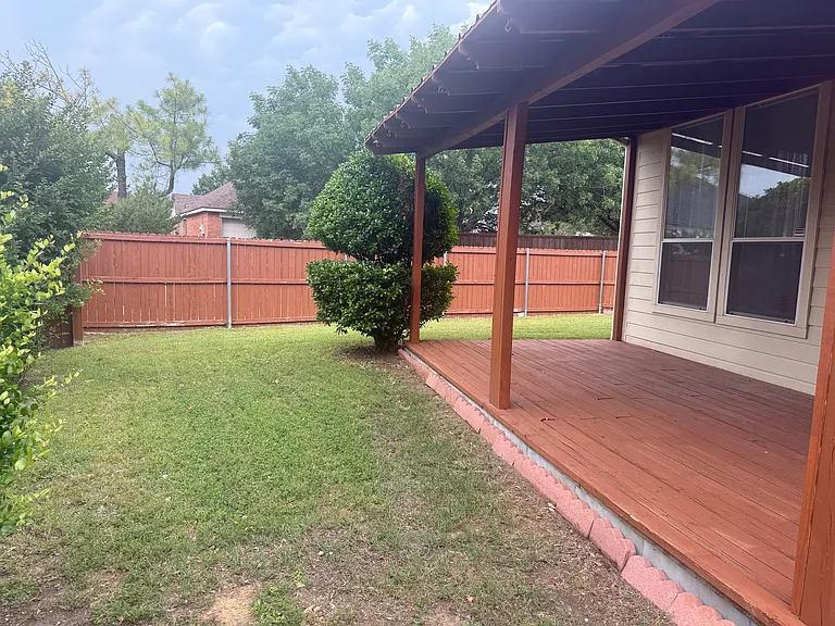4600 Spanishmoss Dr — Photo 37