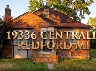 19336 Centralia, Redford, MI 48240