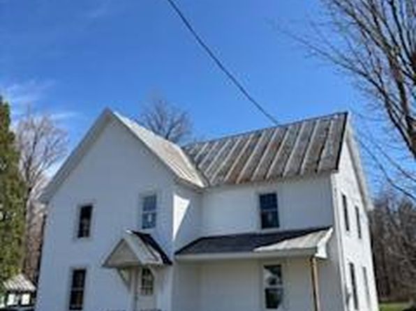 20 Church St, Dickinson Center, NY 12930