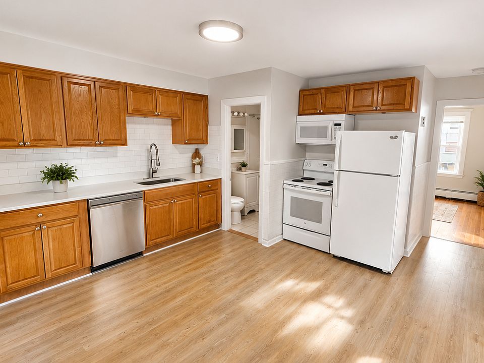 1st image of 11 Harbor St #2A