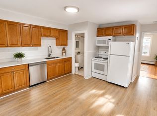 11 Harbor St #2A, Salem, MA 01970