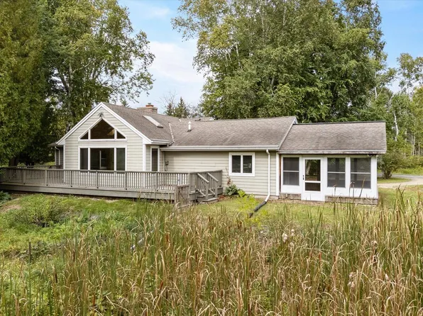 193 Silver Beach ROAD, Cedar Grove, WI 53013
