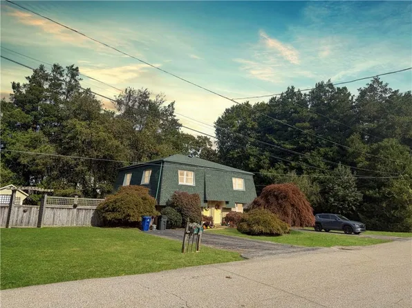 103 Mount View Rd, Narragansett, RI 02882