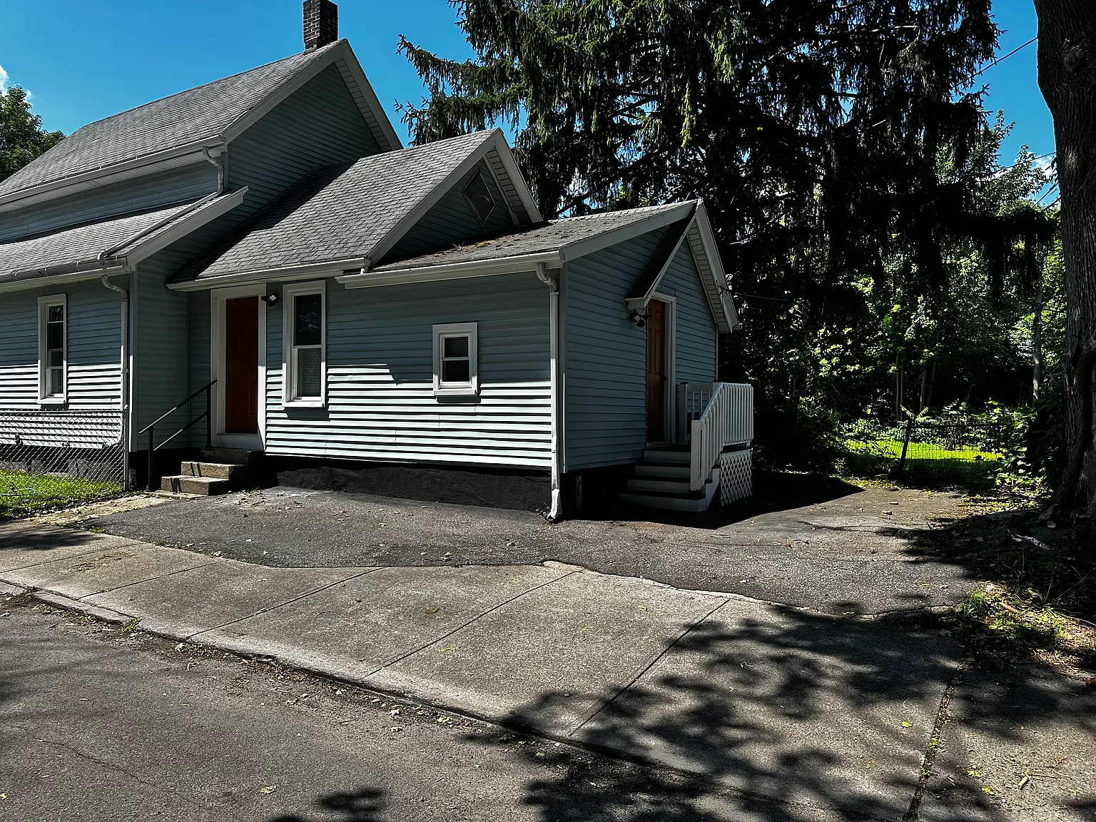 268 Jefferson Terrace — Photo 4