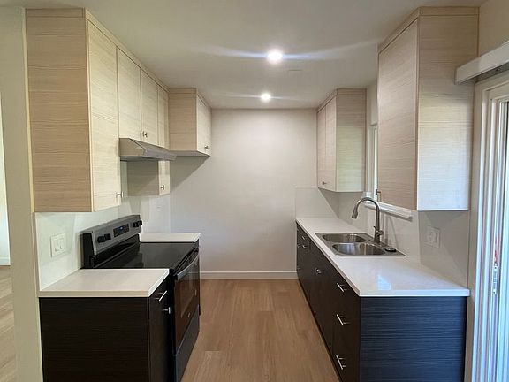3rd image of 12347 Beverly Blvd APT E