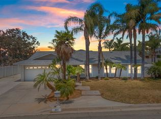 8671 Chifney Ln, Riverside, CA 92509