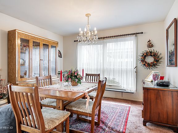 4th image of 1980 Chippendale Rd