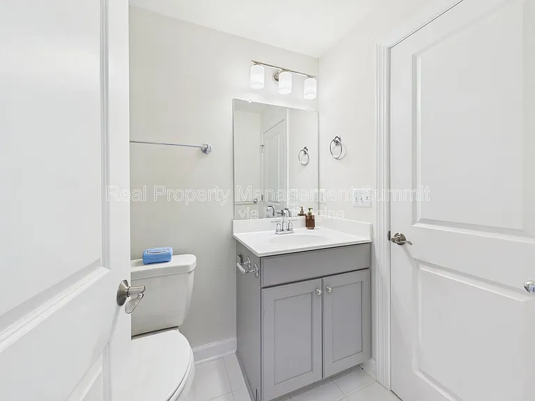 1241 Old Trail Dr — Photo 5