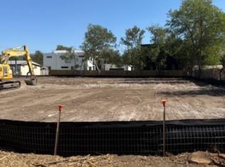 8611 Leo St, Austin, TX 78748