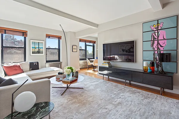 Sold by Corcoran | media 2